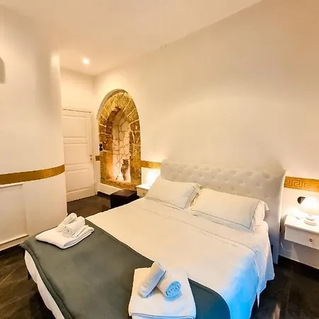 Il Casanova בית הארחה 4*